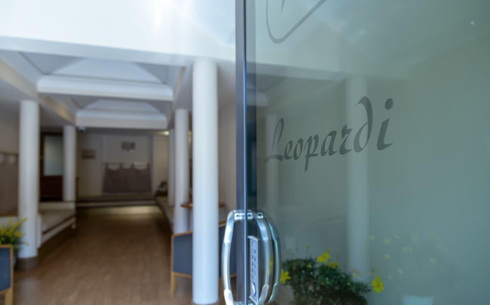 Hotel Leopardi Neapol Zewnętrze zdjęcie