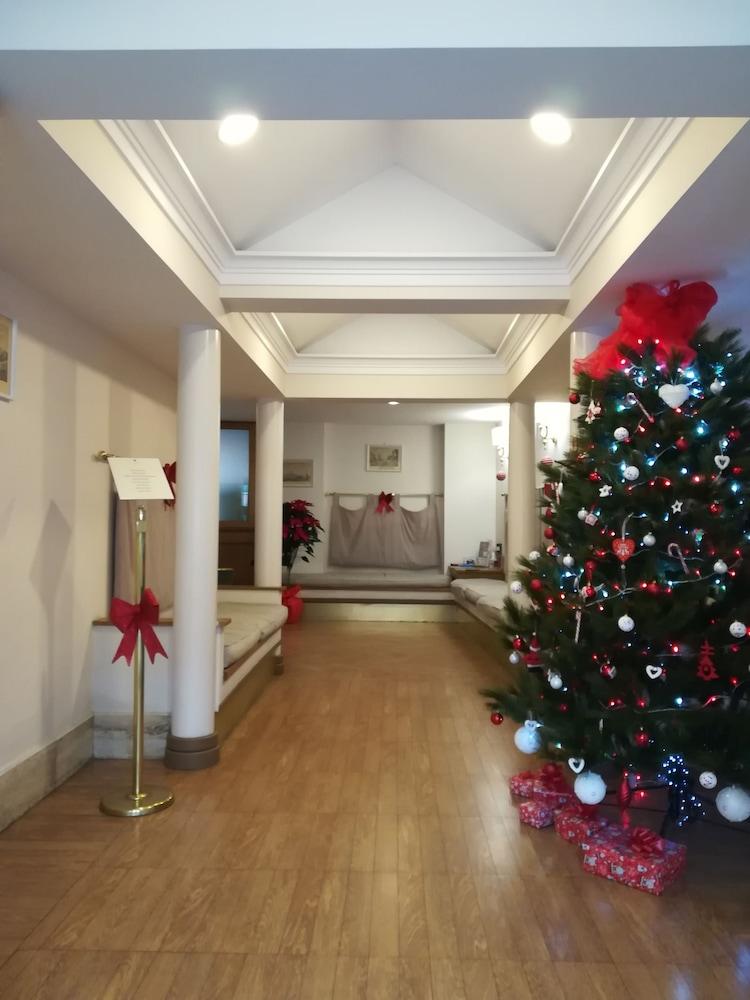 Hotel Leopardi Neapol Zewnętrze zdjęcie