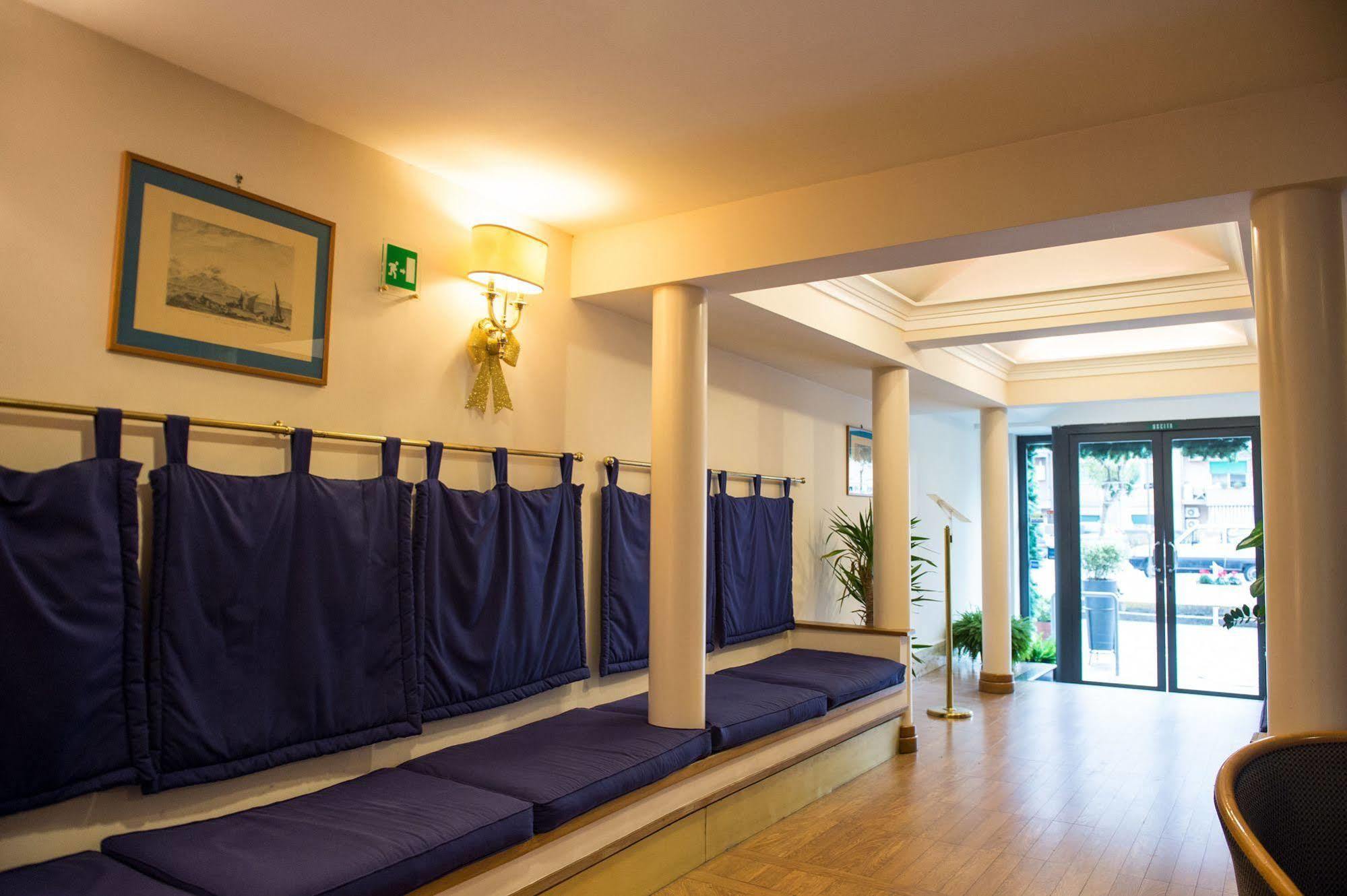 Hotel Leopardi Neapol Zewnętrze zdjęcie