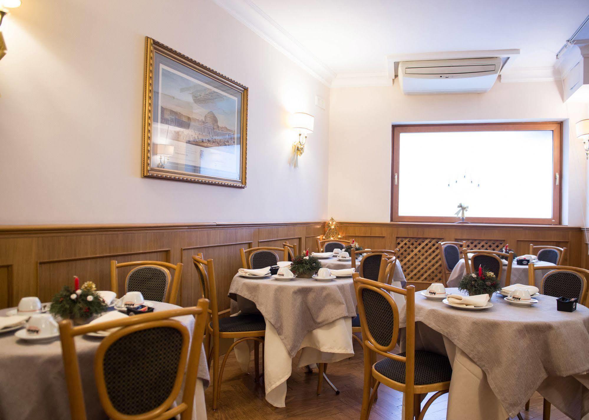 Hotel Leopardi Neapol Zewnętrze zdjęcie